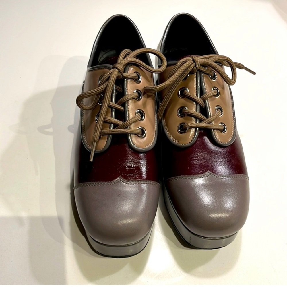 Retro platform shoes